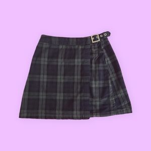 Brandy Melville green blue plaid nice skirt